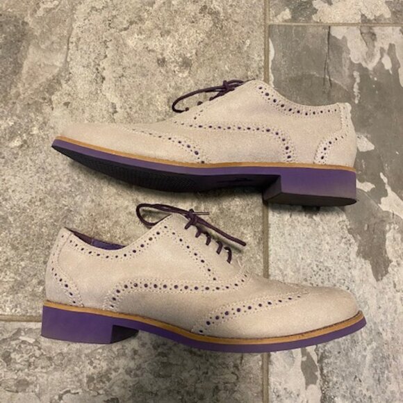 Ladies Cole Haan Oxfords, Size 7.5, Medium Grey with Purple Soles and Laces - Picture 3 of 9